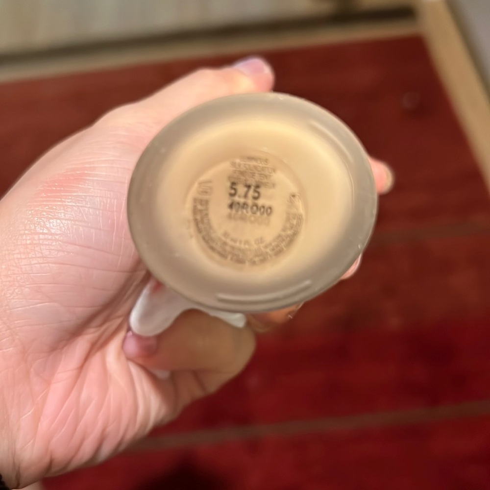 Giorgio Armani Luminous silk foundation 5.75